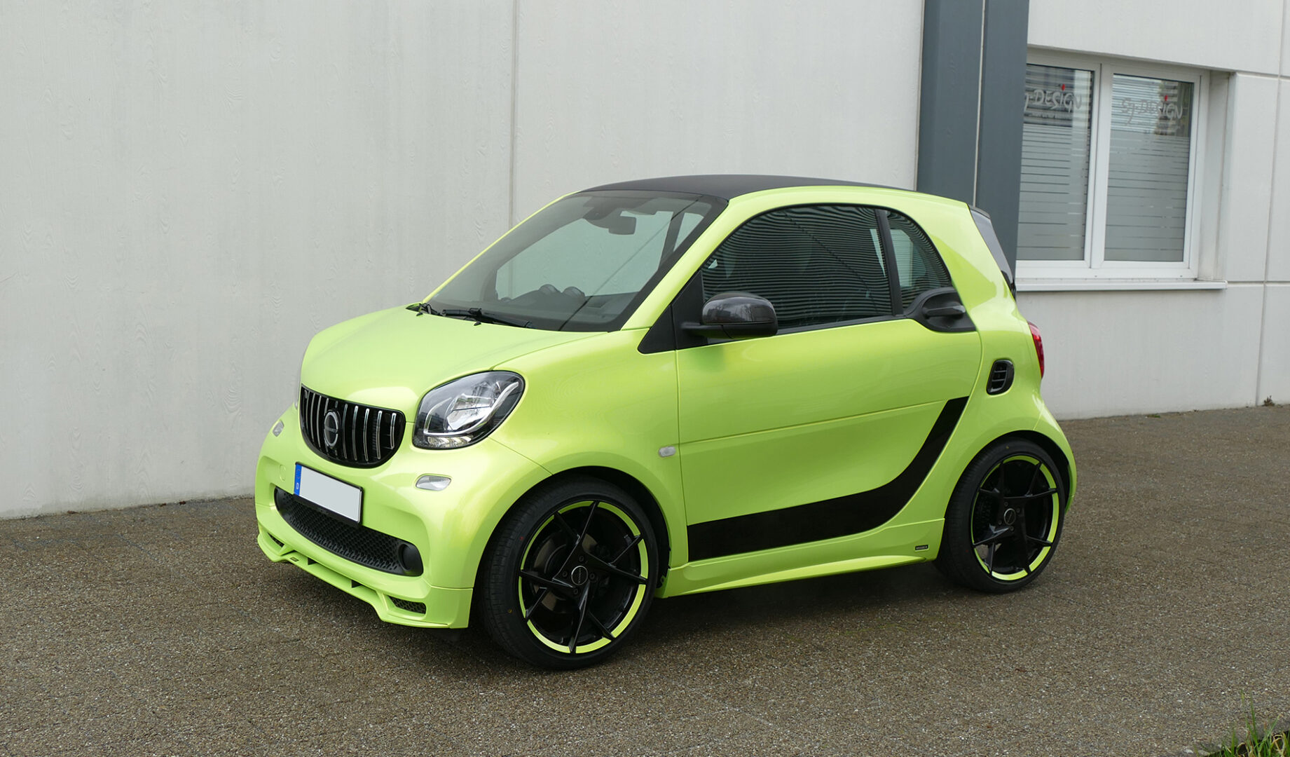 Professionelle Fahrzeugfolierung in Esslingen