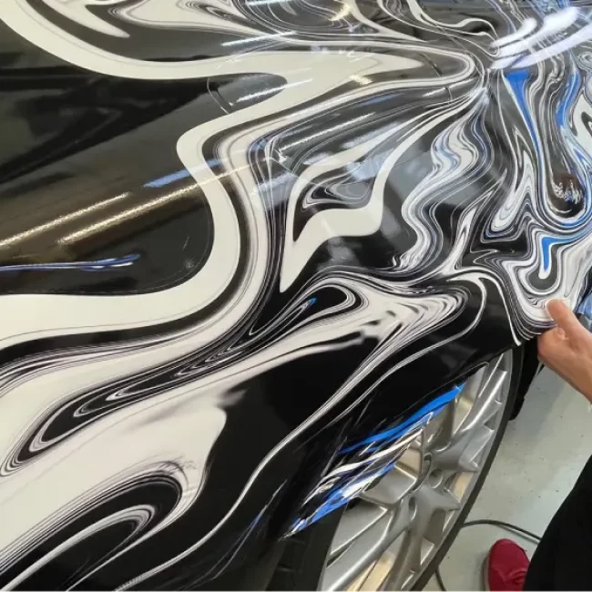 car-wrapping-porsche-swirl-design-abstract-colorful-race-sport-detail-liquid-look-gloss-finish-2
